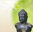 Liegender Buddha aus Stein 