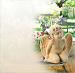 Engelfigur Steinguss Sanktus: Kniender Engel als Gartenfigur