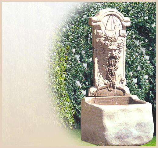 Bacchus - Wandbrunnen aus Stein